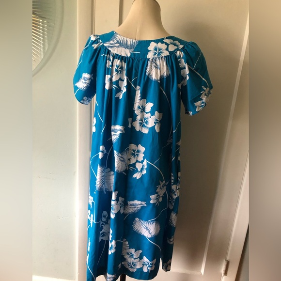 Hilo Hattie Large Blue Hawaiian Muumuu Dress Caftan aloha tiki hibiscus vintage - Picture 11 of 14